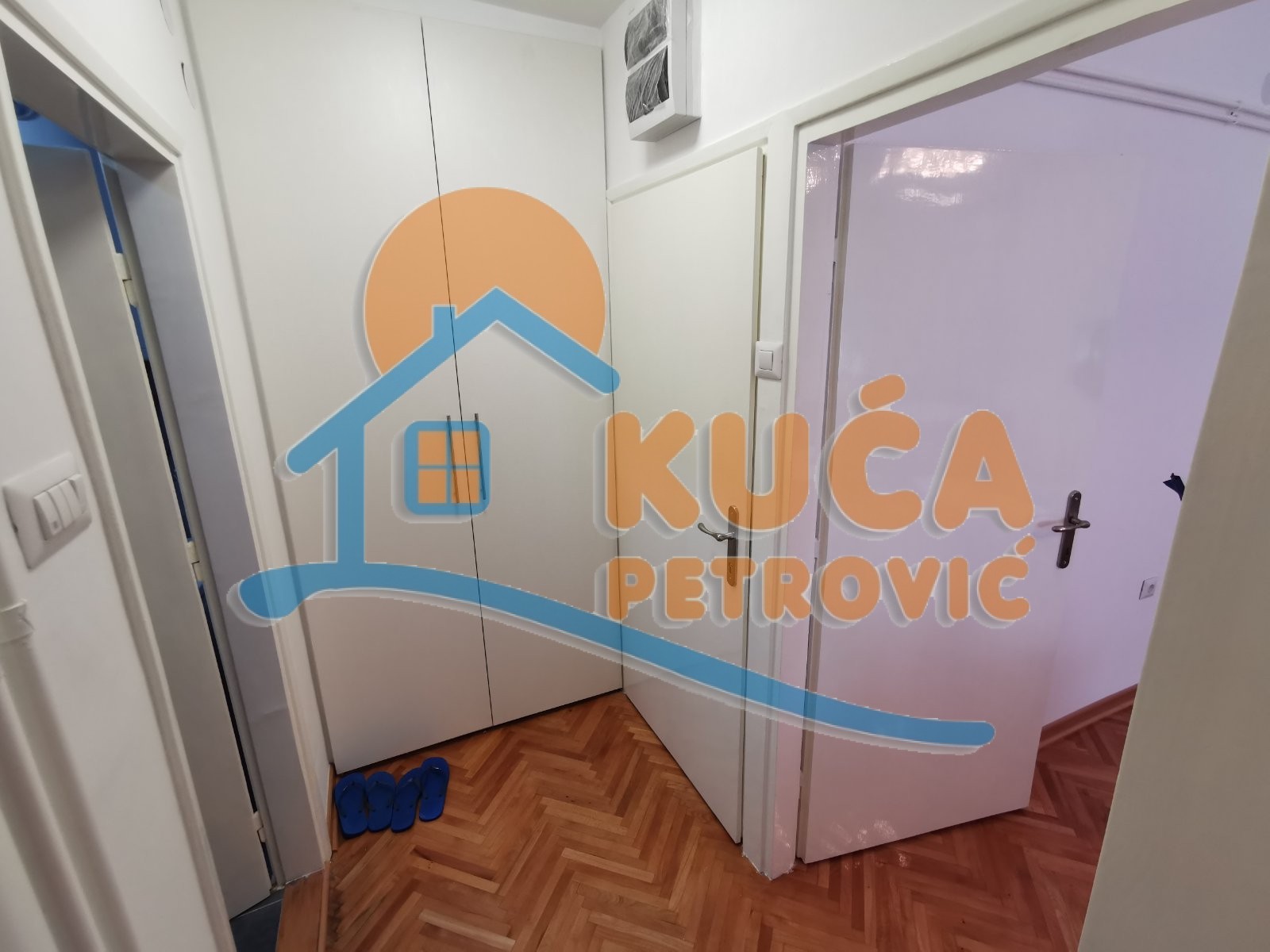 Jednosoban stan, 45 m2, Centar, Strahinjića Bana ID: i-013430 15