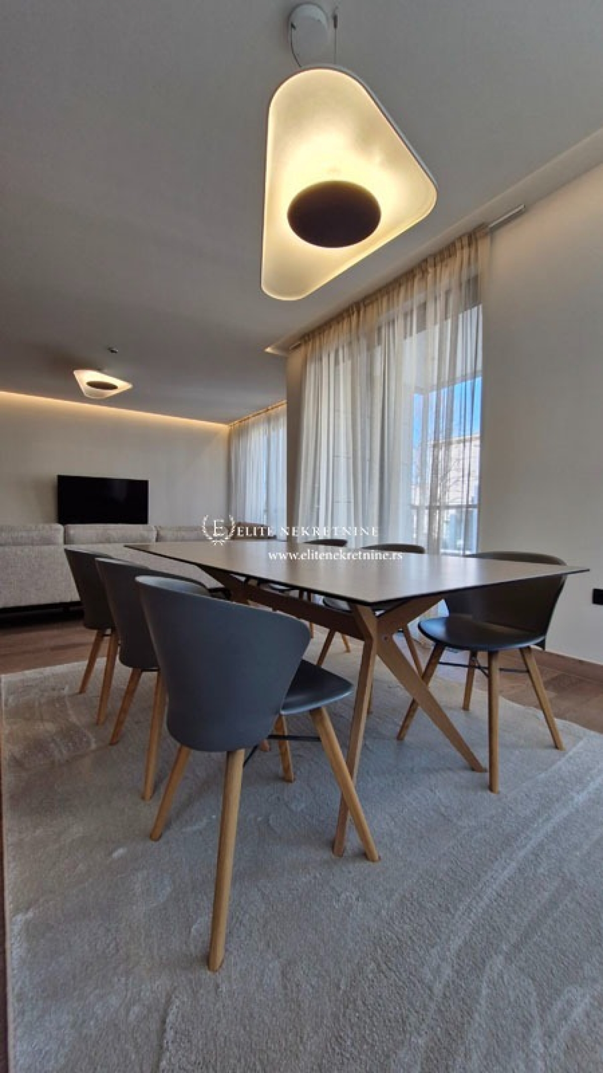 Luksuzni stanovi na Vračaru   garaža  novogradnja 6