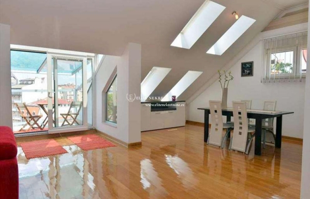 Izuzetan  luksuzan stan  na ekskluzivnoj lokaciji Vracara 6