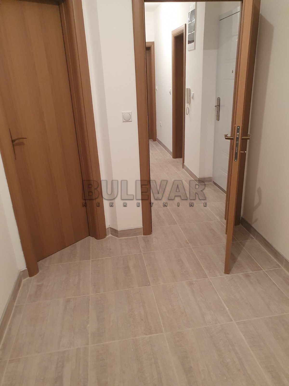 četvorosoban stan, 116 m2, Palilula, Španskih boraca ID: i-013434 16