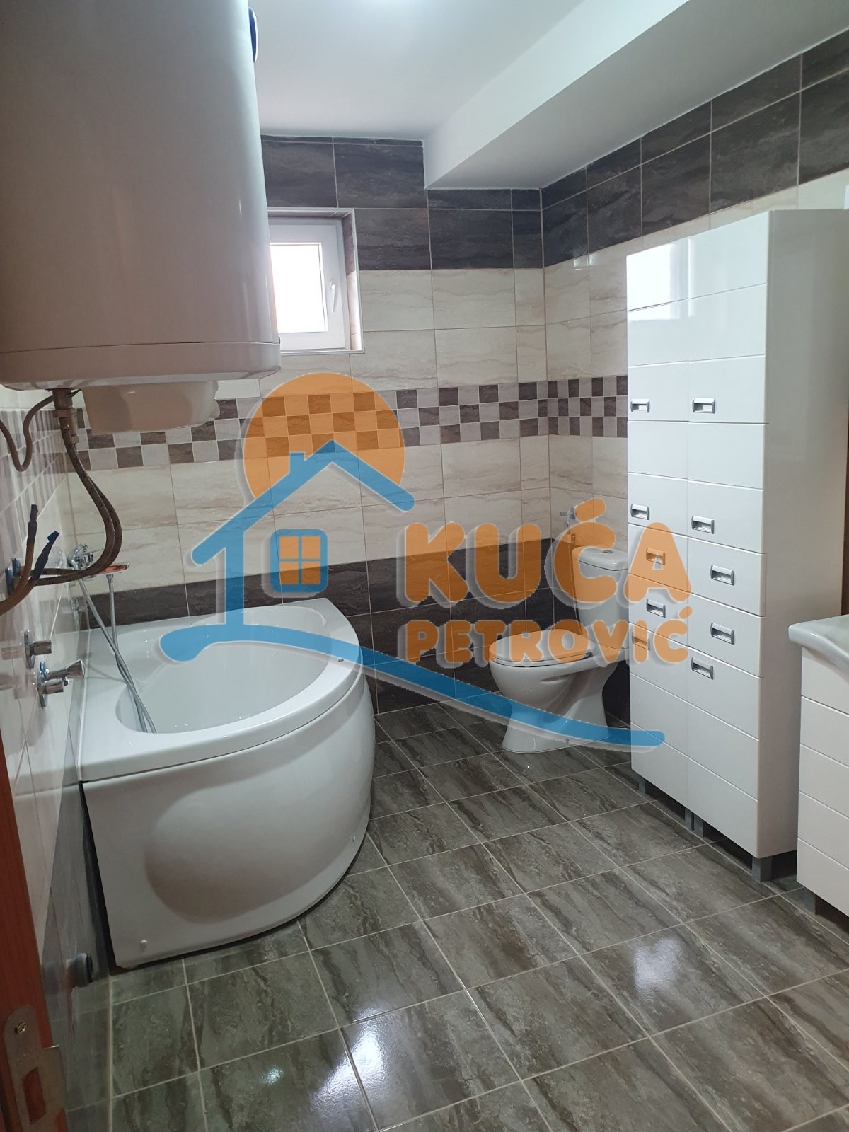 četvorosoban stan, 116 m2, Palilula, Španskih boraca ID: i-013434 12