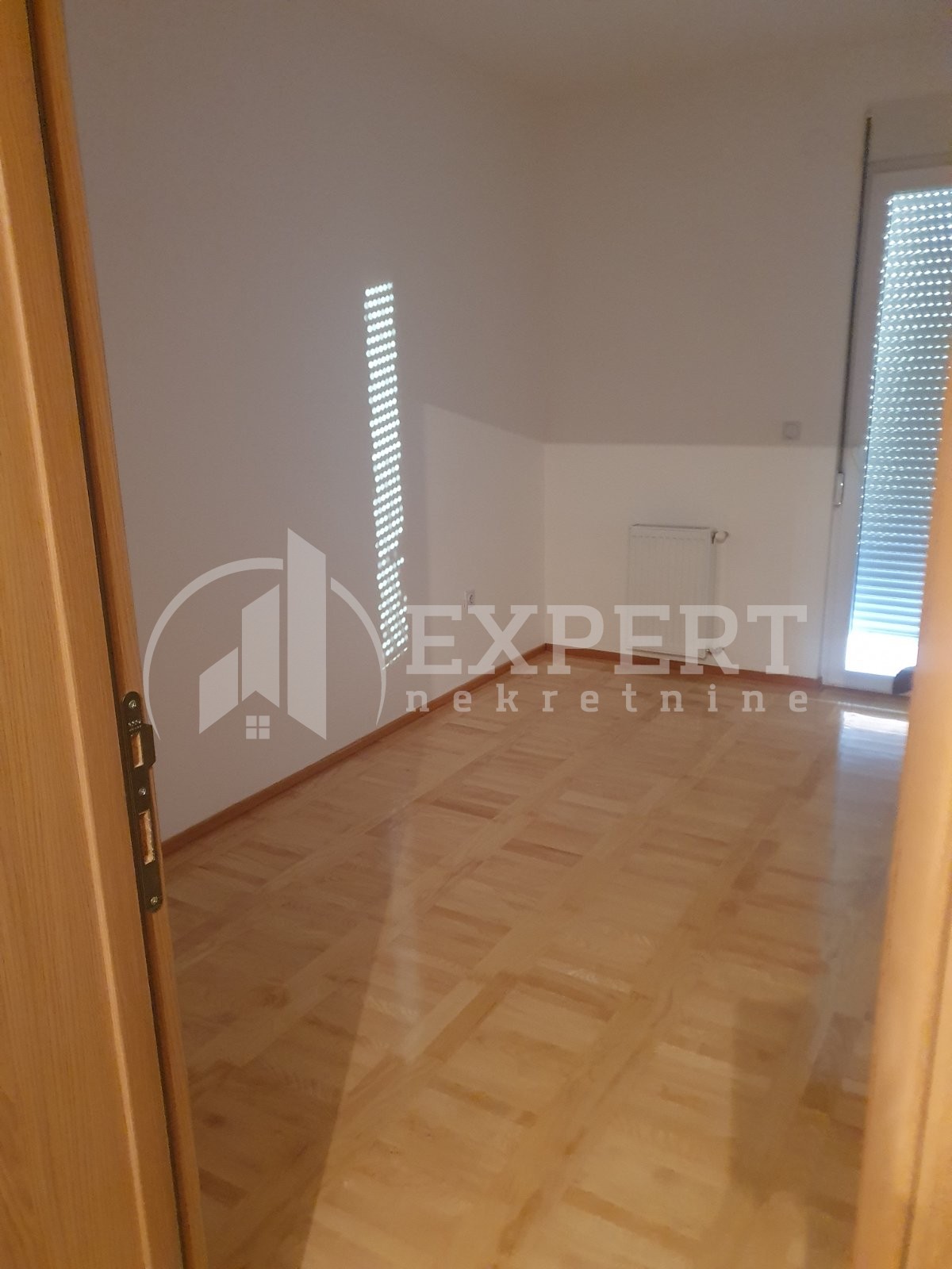 četvorosoban stan, 116 m2, Palilula, Španskih boraca ID: i-013434 5