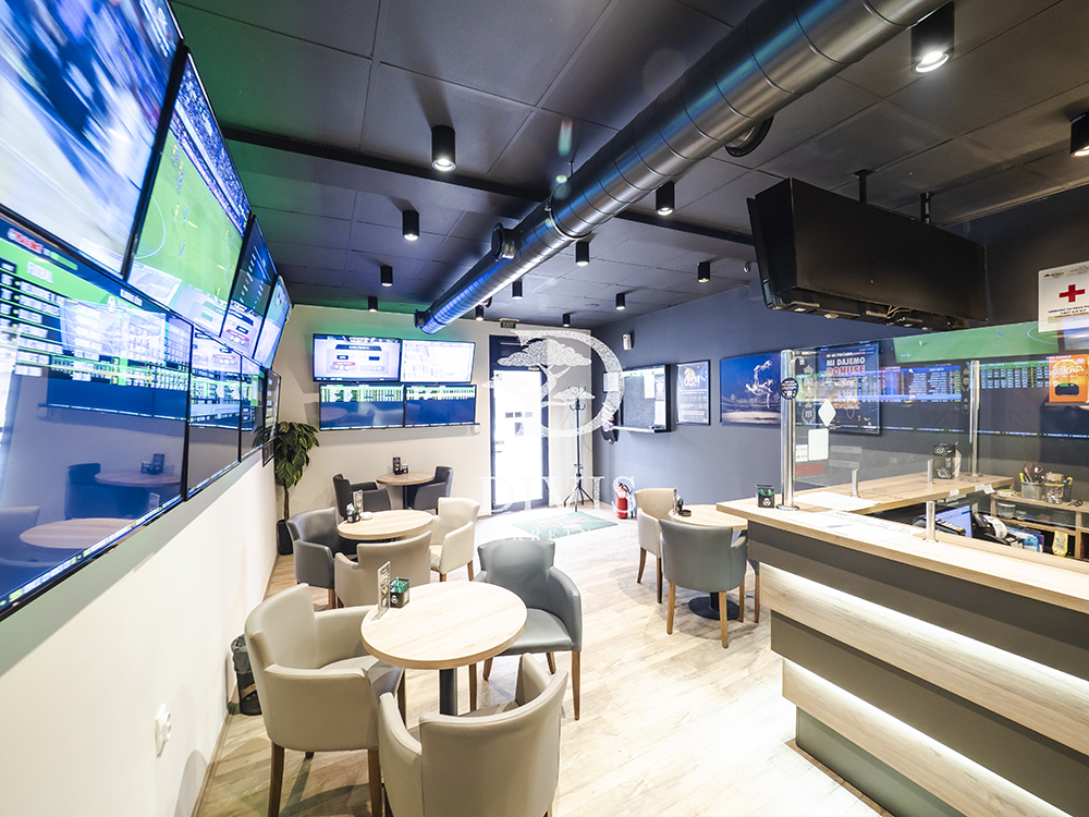 Prodajemo kuću  133m2  Trg Branka Radičevića 4