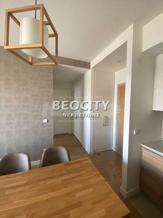 Dvosoban stan, 53 m2, Centar, Bulevar Vudroa Vilsona ID: 103745 5