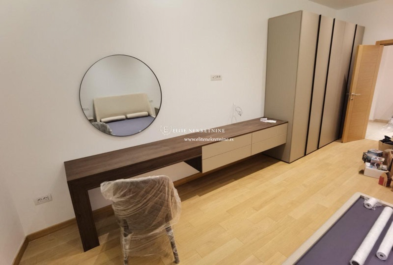 Cetvorosoban lux stan  garaza  cena sa svim troskovima 4