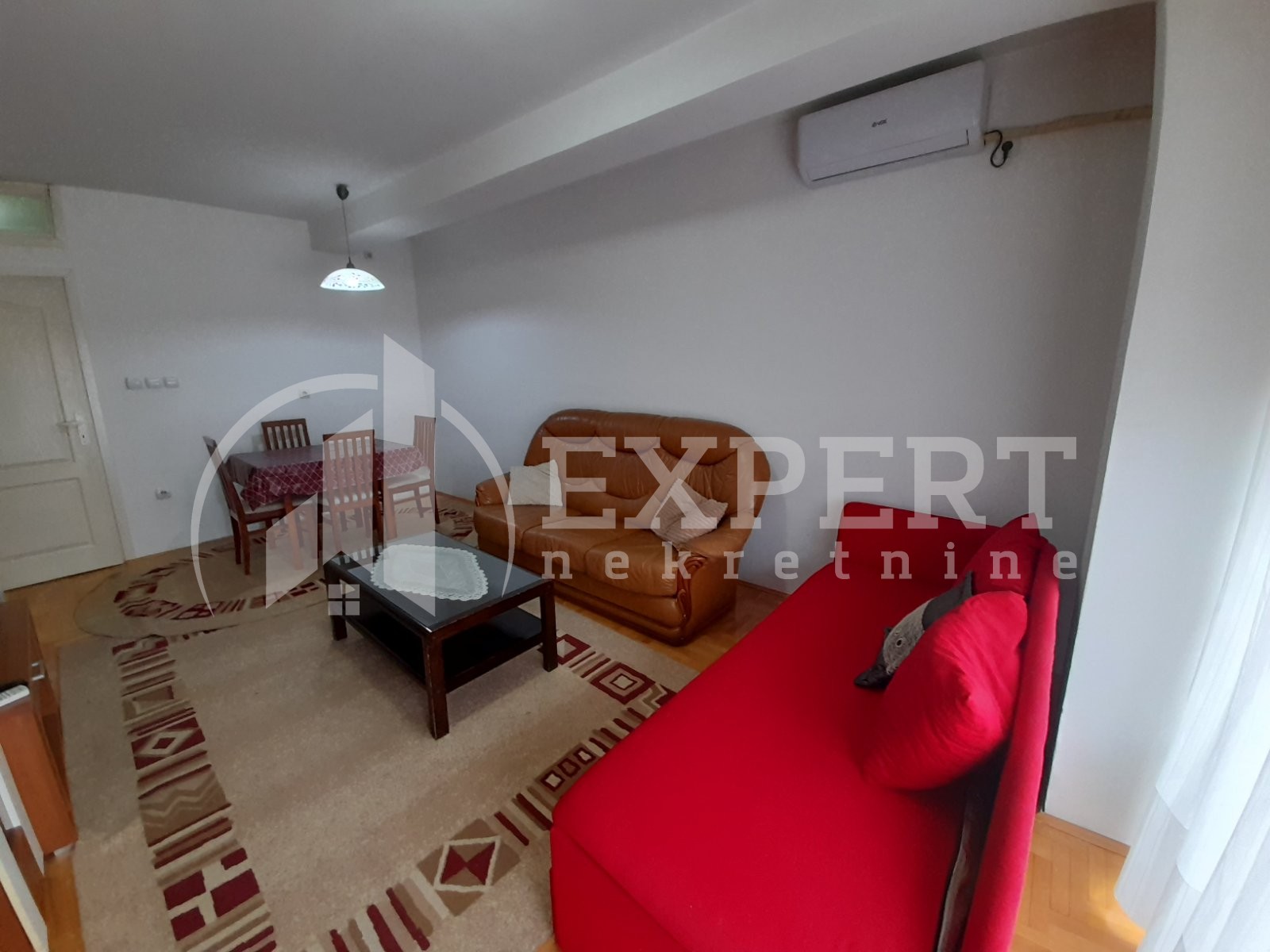 Dvosoban stan, 51 m2, Palilula, Stara železnička kolonija ID: i-04751 2