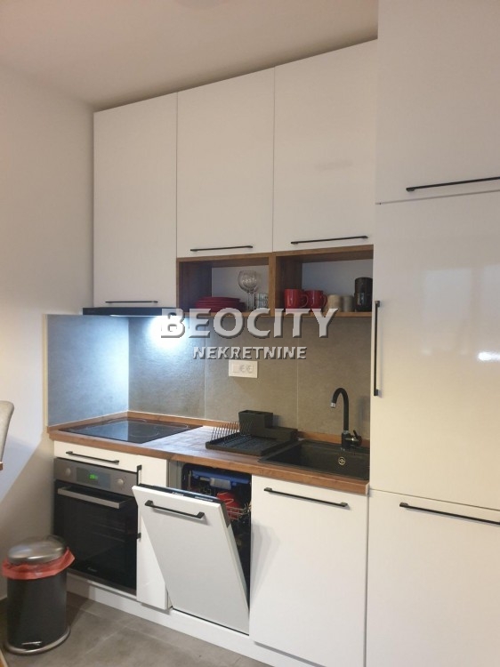 Dvosoban stan, 40 m2, Bulevar Evrope, Bulevar Evrope ID: 97290 5