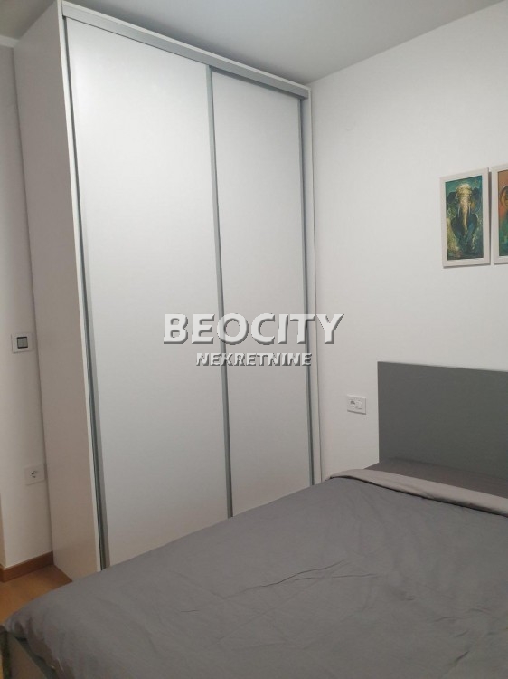 Dvosoban stan, 40 m2, Bulevar Evrope, Bulevar Evrope ID: 97290 7