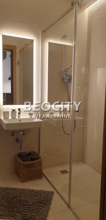 Dvosoban stan, 40 m2, Bulevar Evrope, Bulevar Evrope ID: 97290 9