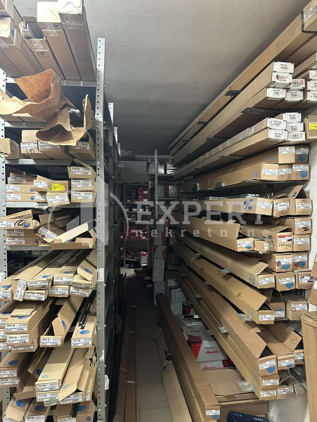 Lokal, 174 m2, Trošarina, Bulevar dr Zorana ID: p-013495 2