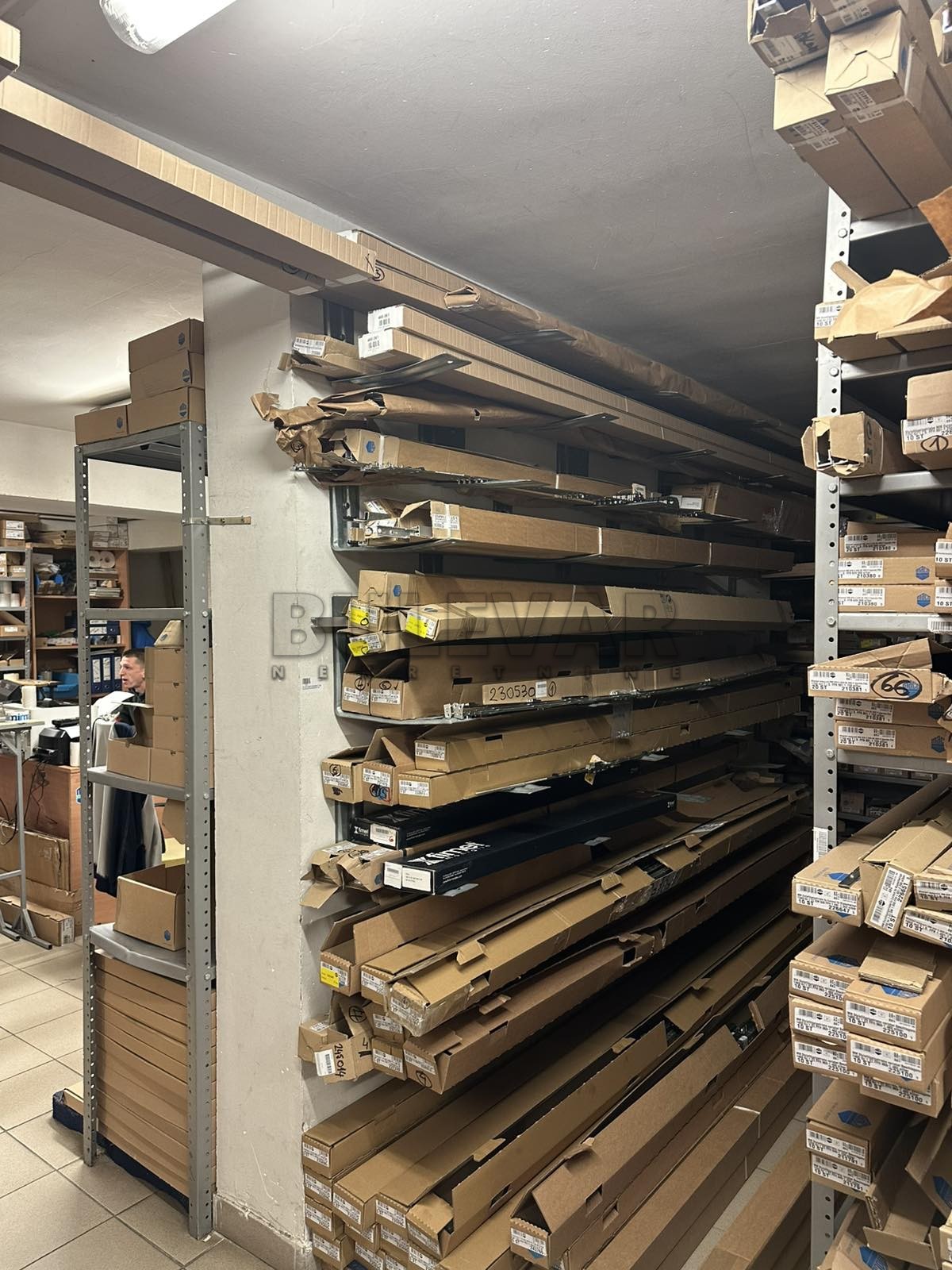 Lokal, 174 m2, Trošarina, Bulevar dr Zorana ID: p-013495 3