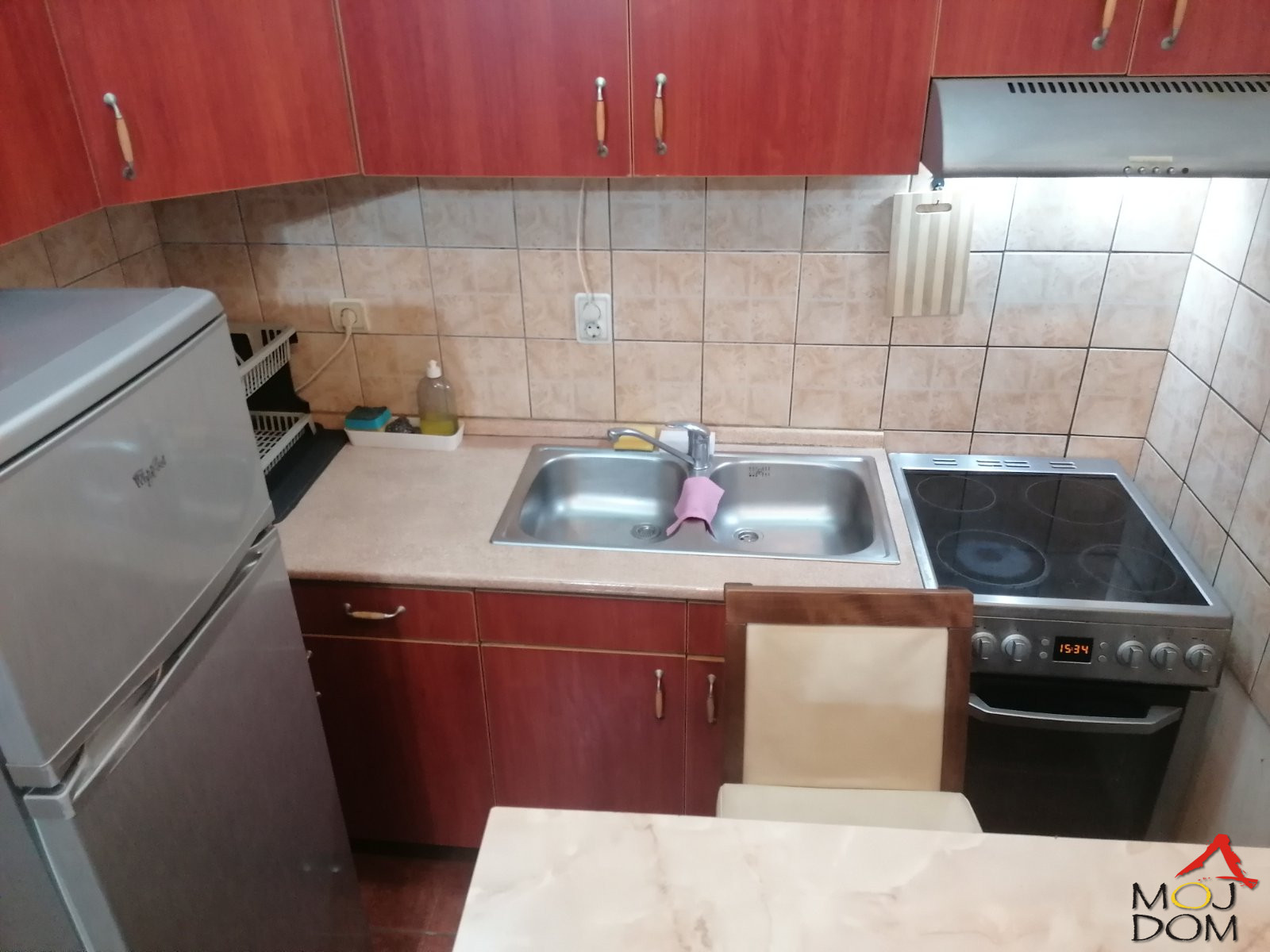 Stan,NOVI SAD,BULEVAR,kv: 47, € 145200, ID: 1030017 7