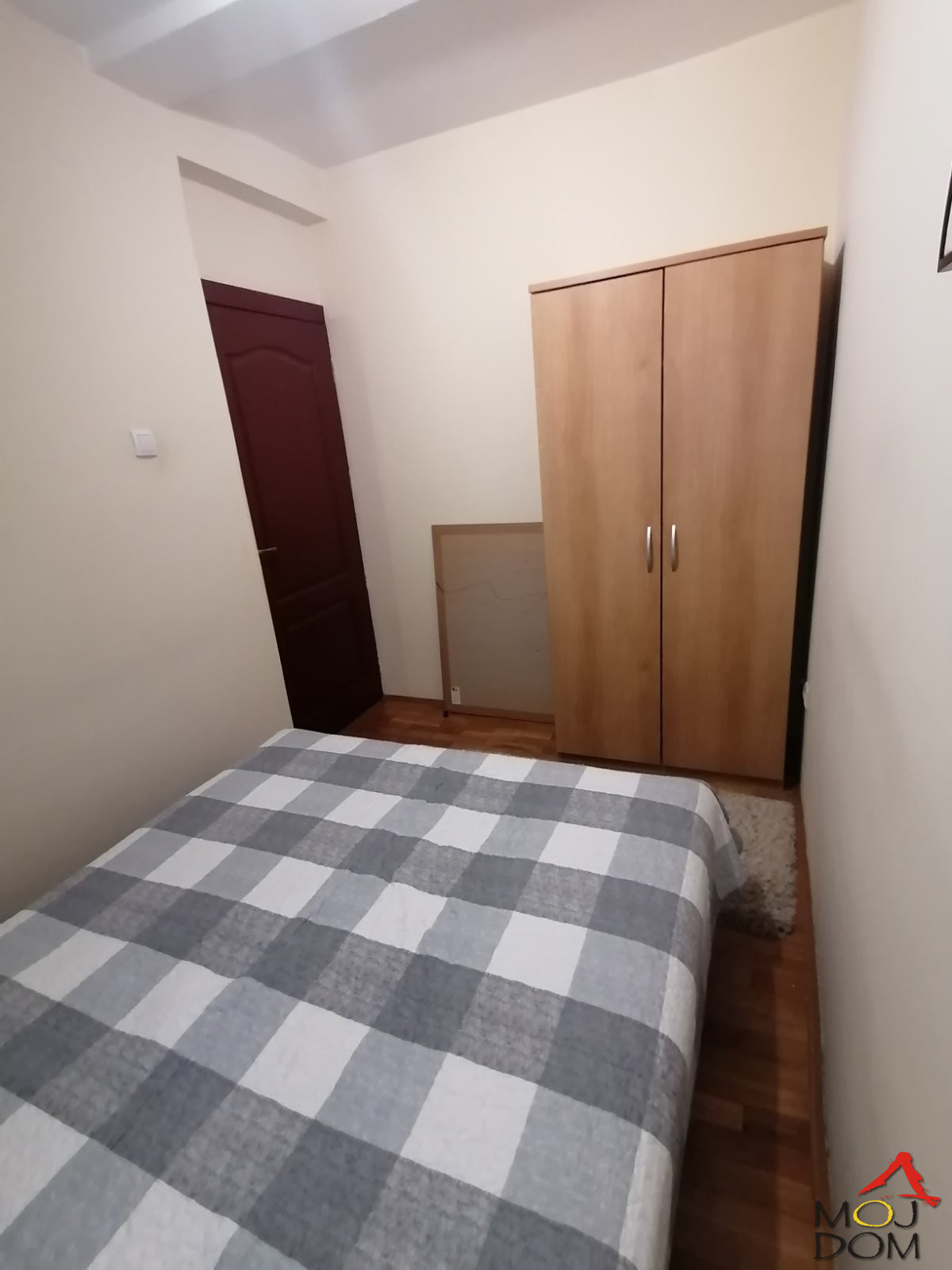 Stan,NOVI SAD,BULEVAR,kv: 47, € 145200, ID: 1030017 9