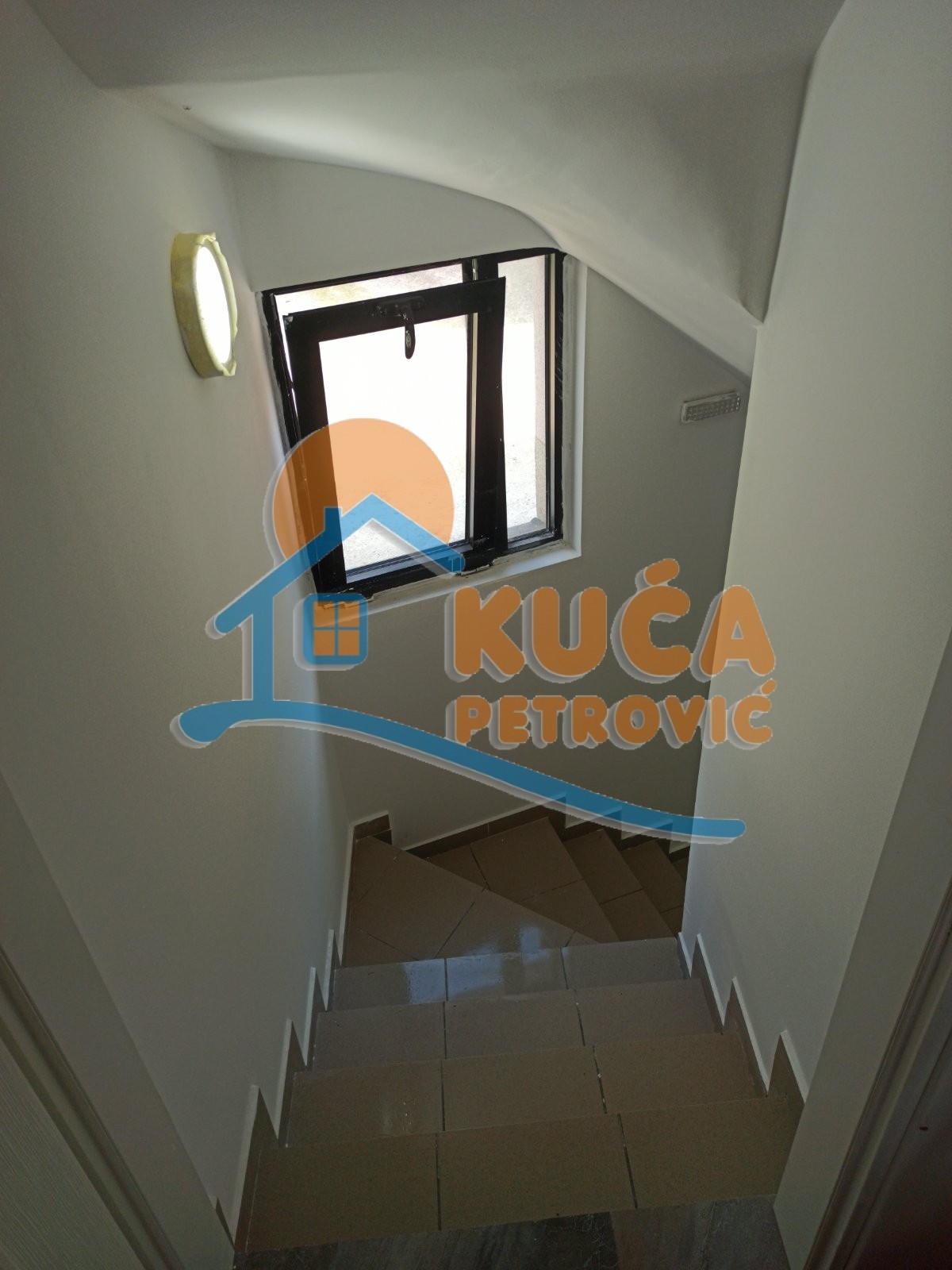 Lokal, 60 m2, Šojka, Obilićev venac ID: i-013505 4