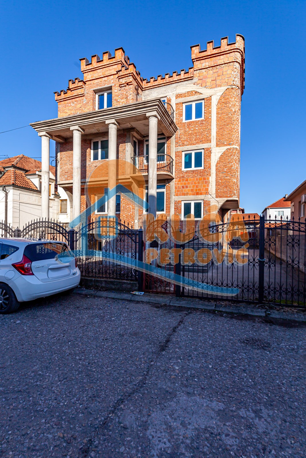 četvorosobna kuća, 500 m2, Durlan, Proleterska ID: p-013507 1