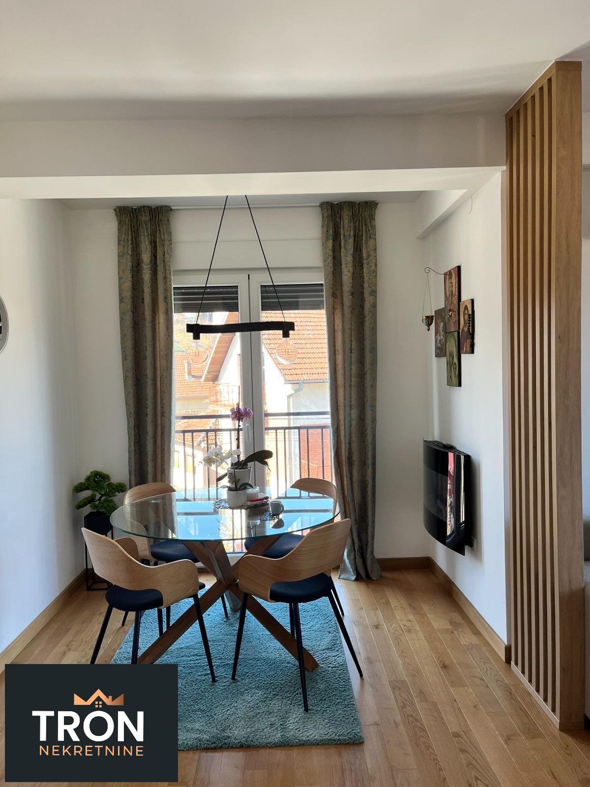 Prelep stan na odličnoj lokaciji  nov  kompletno opremljen 3