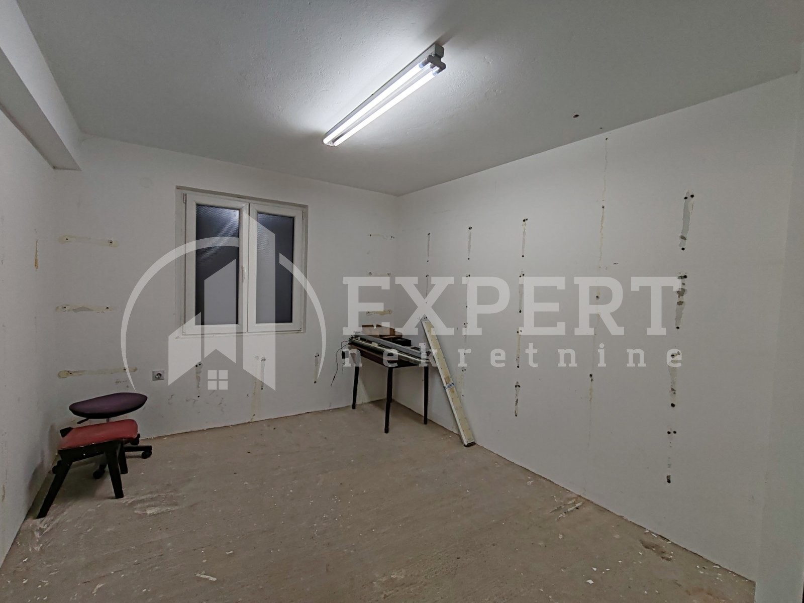 Lokal, 120 m2, Crveni krst, Pribojska ID: i-013508 5