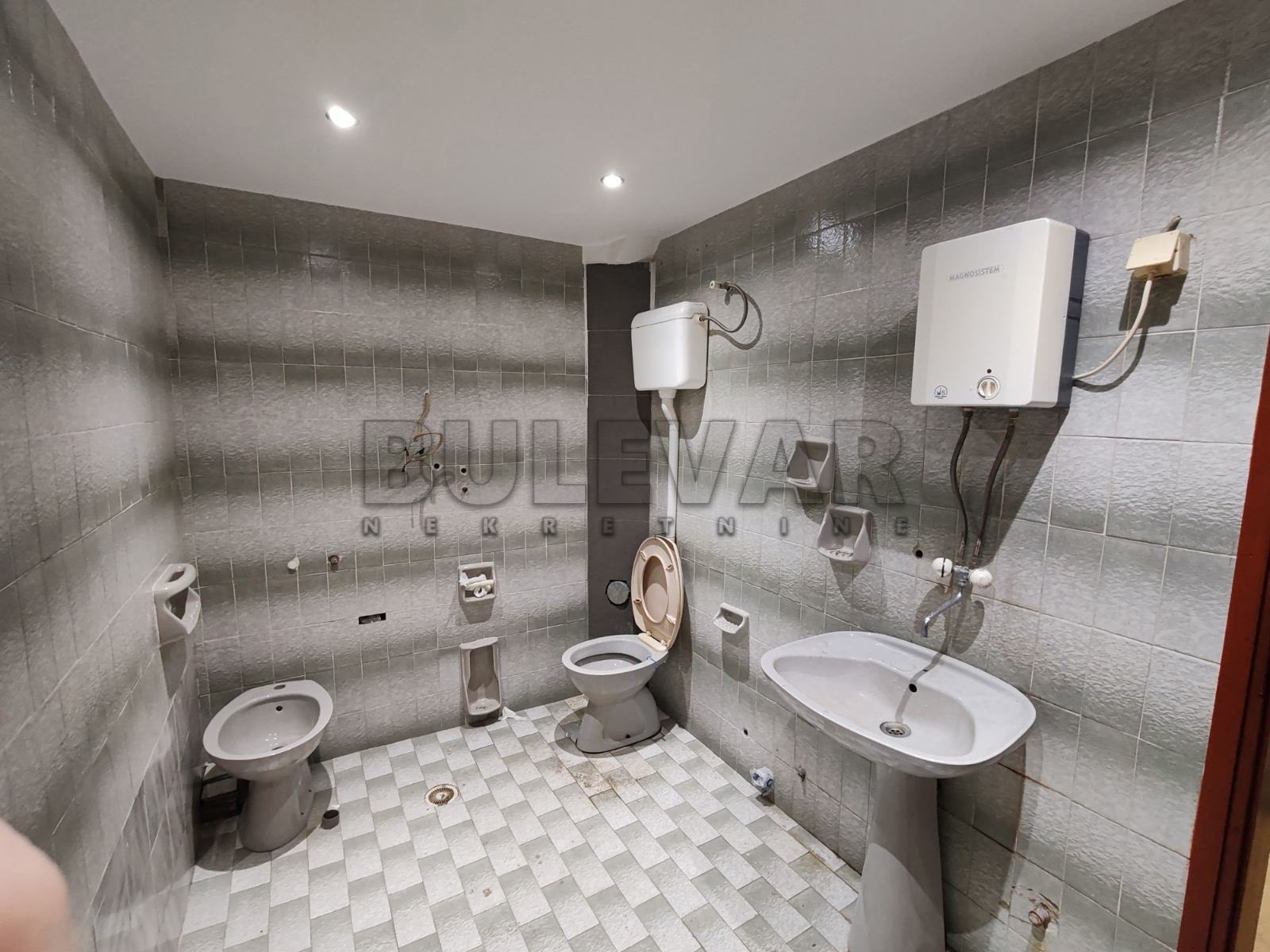 Lokal, 120 m2, Crveni krst, Pribojska ID: i-013508 6