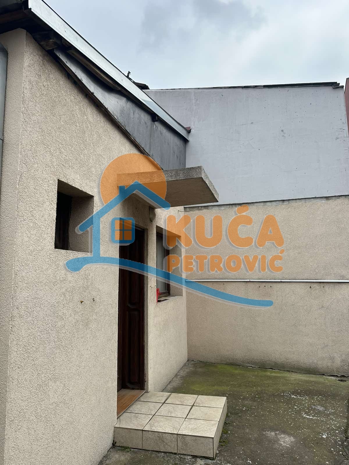 četvorosobna kuća, 204 m2, Centar, Jovana Ristića ID: p-013514 2
