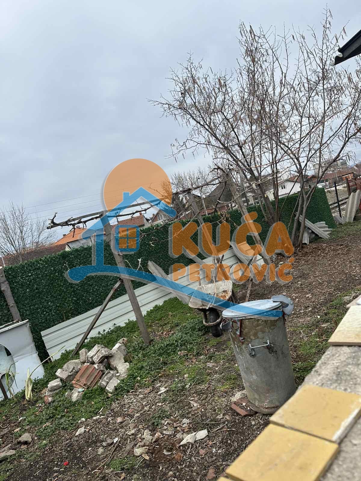 četvorosobna kuća, 204 m2, Centar, Jovana Ristića ID: p-013514 3