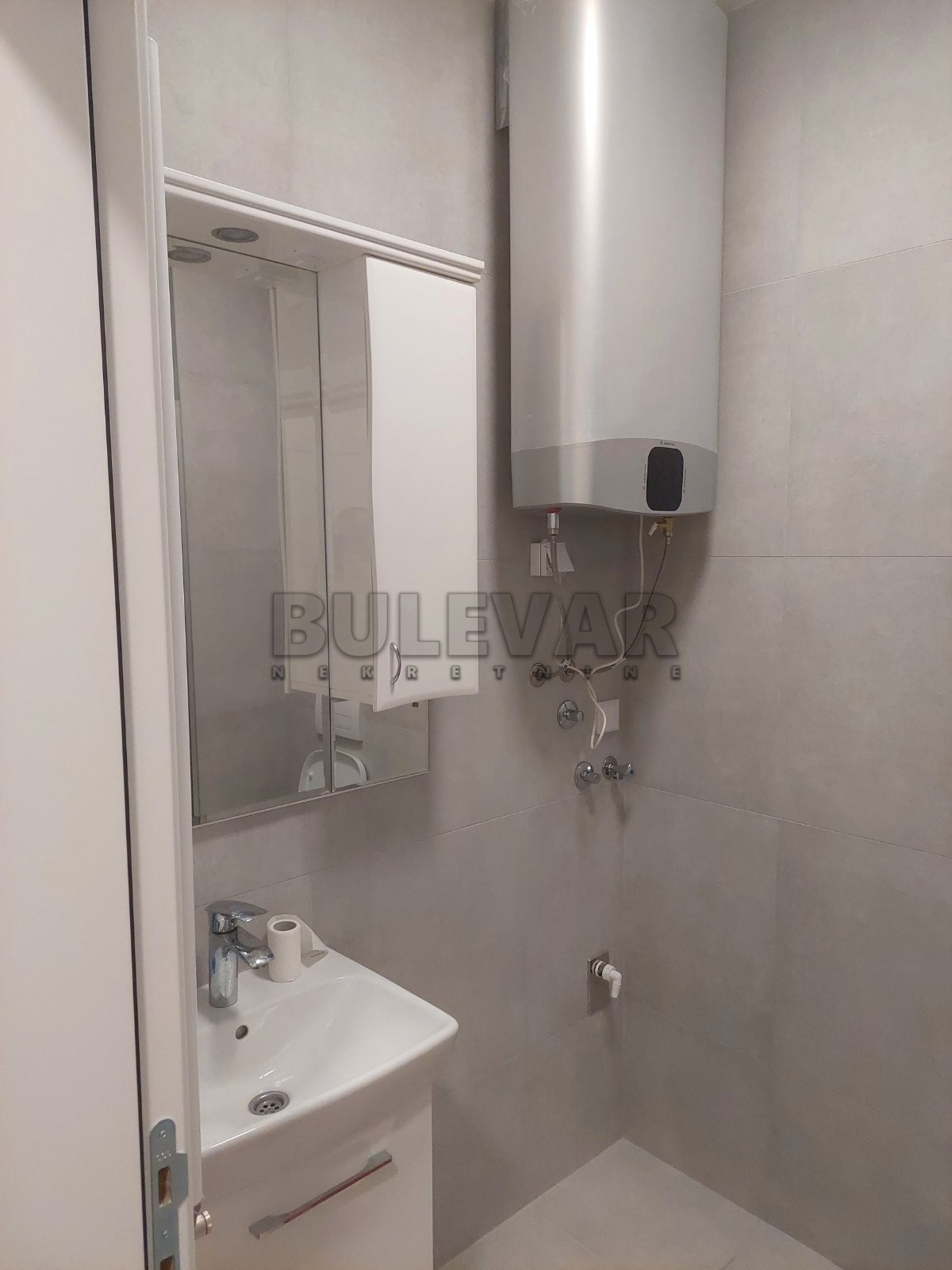 Jednosoban stan, 30 m2, Bulevar Nemanjića, Blagoja Parovića ID: i-013532 11