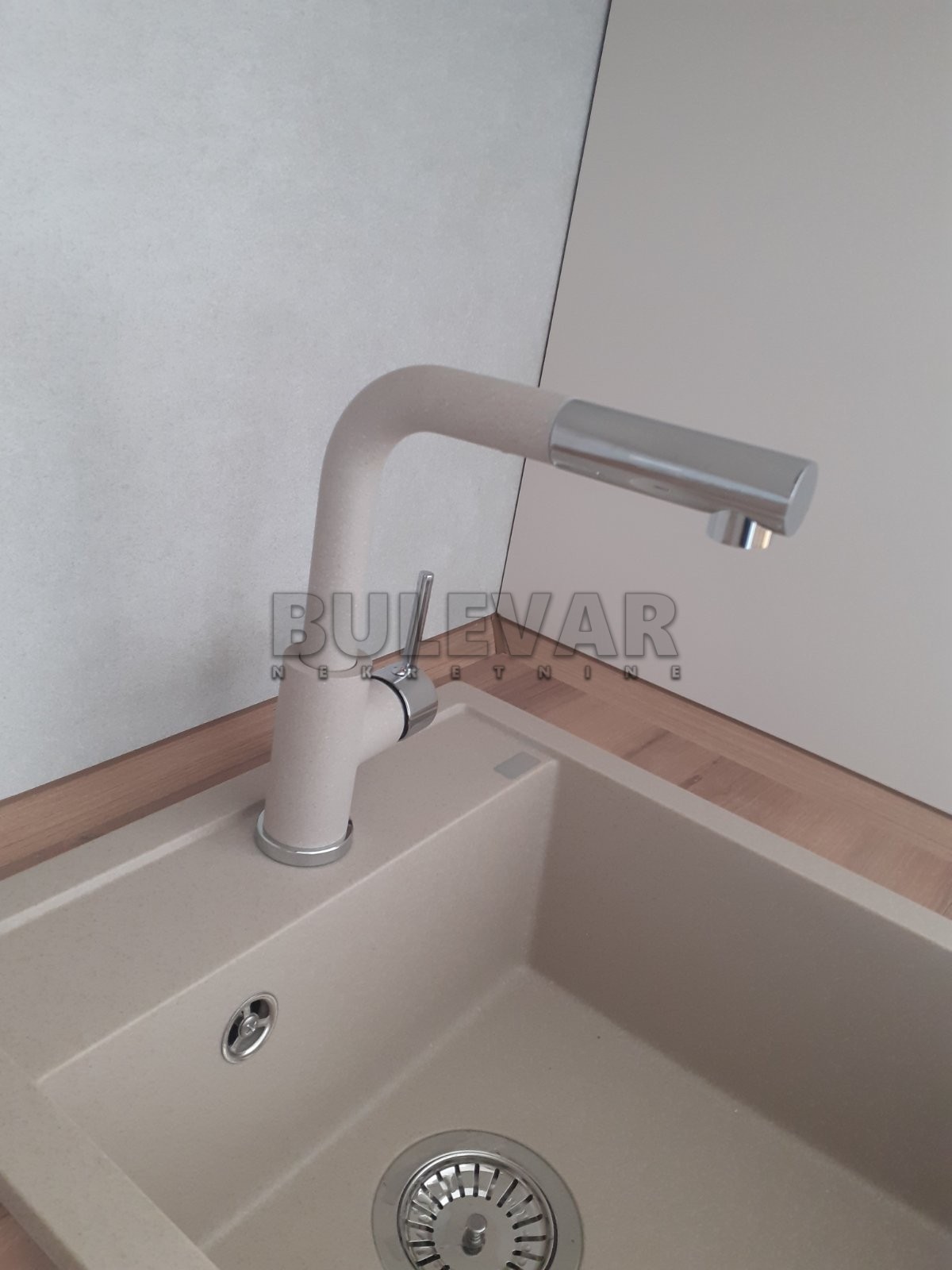 Jednosoban stan, 30 m2, Bulevar Nemanjića, Blagoja Parovića ID: i-013532 9