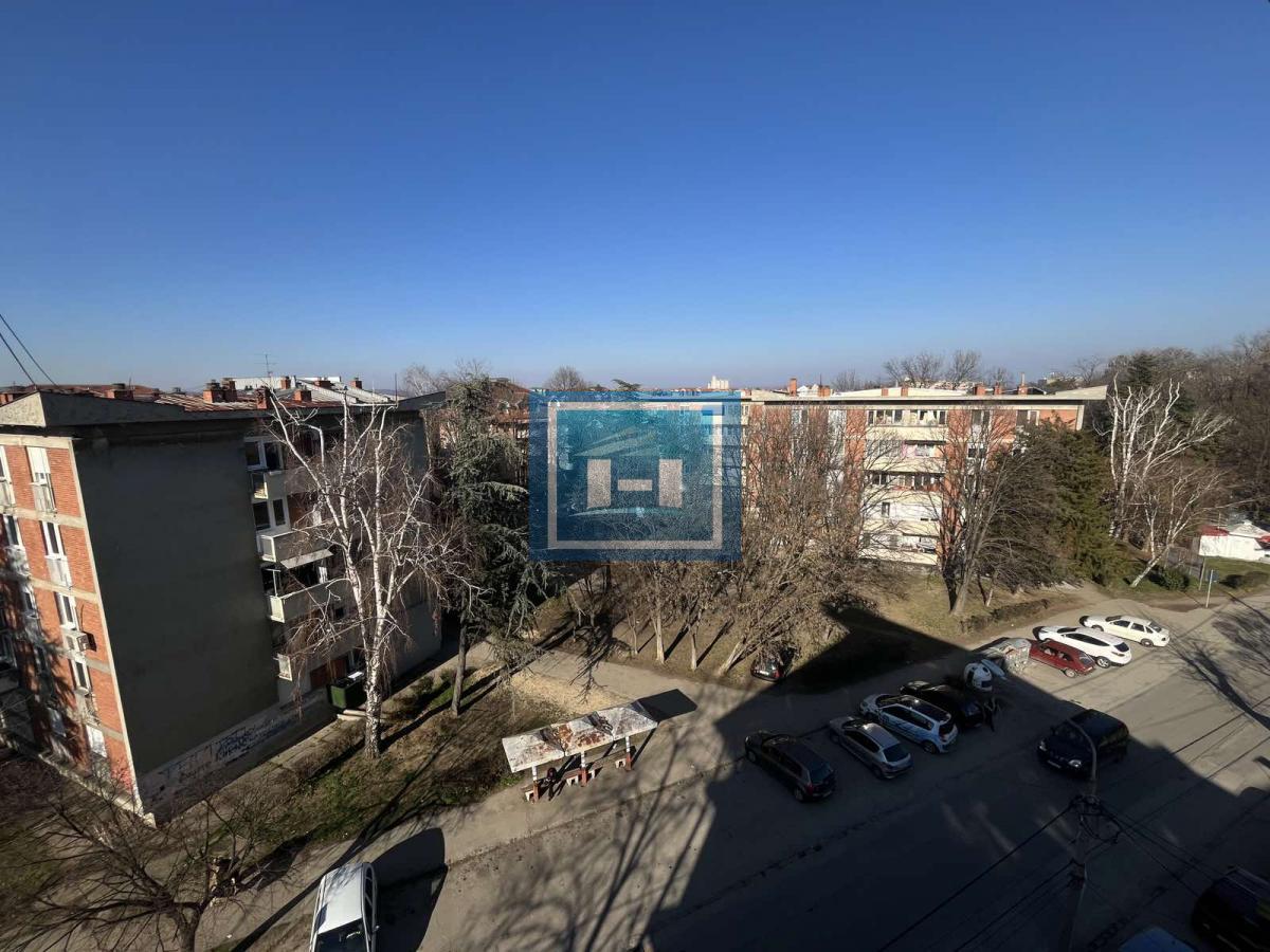 Jednosoban stan do Pedagoškog fakulteta 9