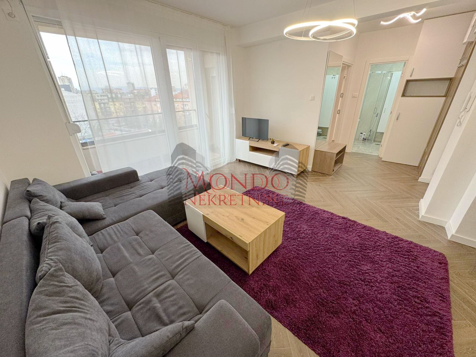 Jednoiposoban stan kod parka Cair preko puta Hale, novogradnja 3