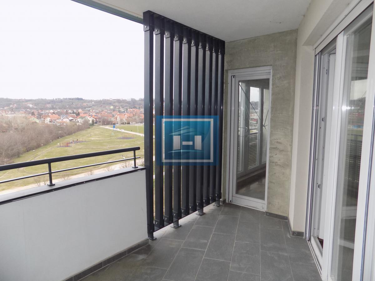 Dupleks stan u novogradnji 13