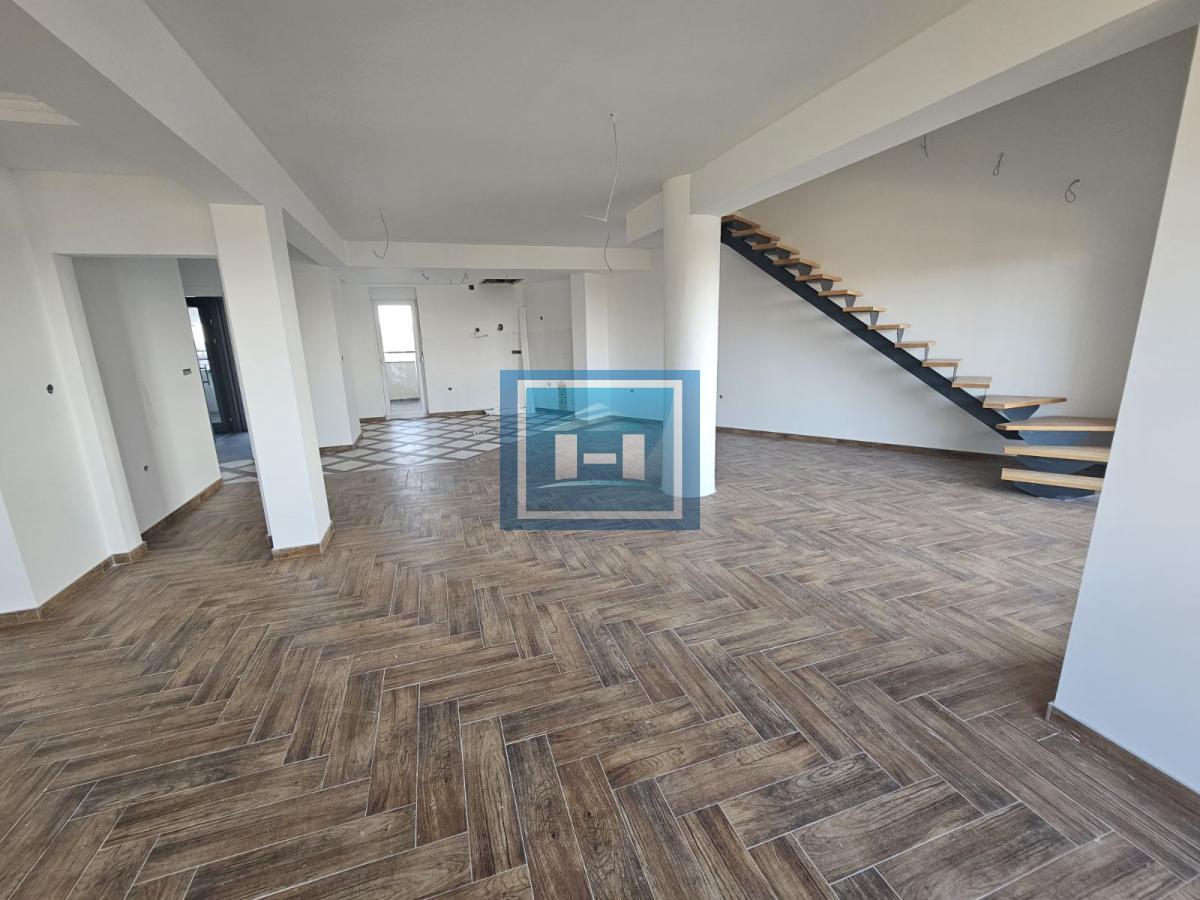 Dupleks stan u novogradnji 34
