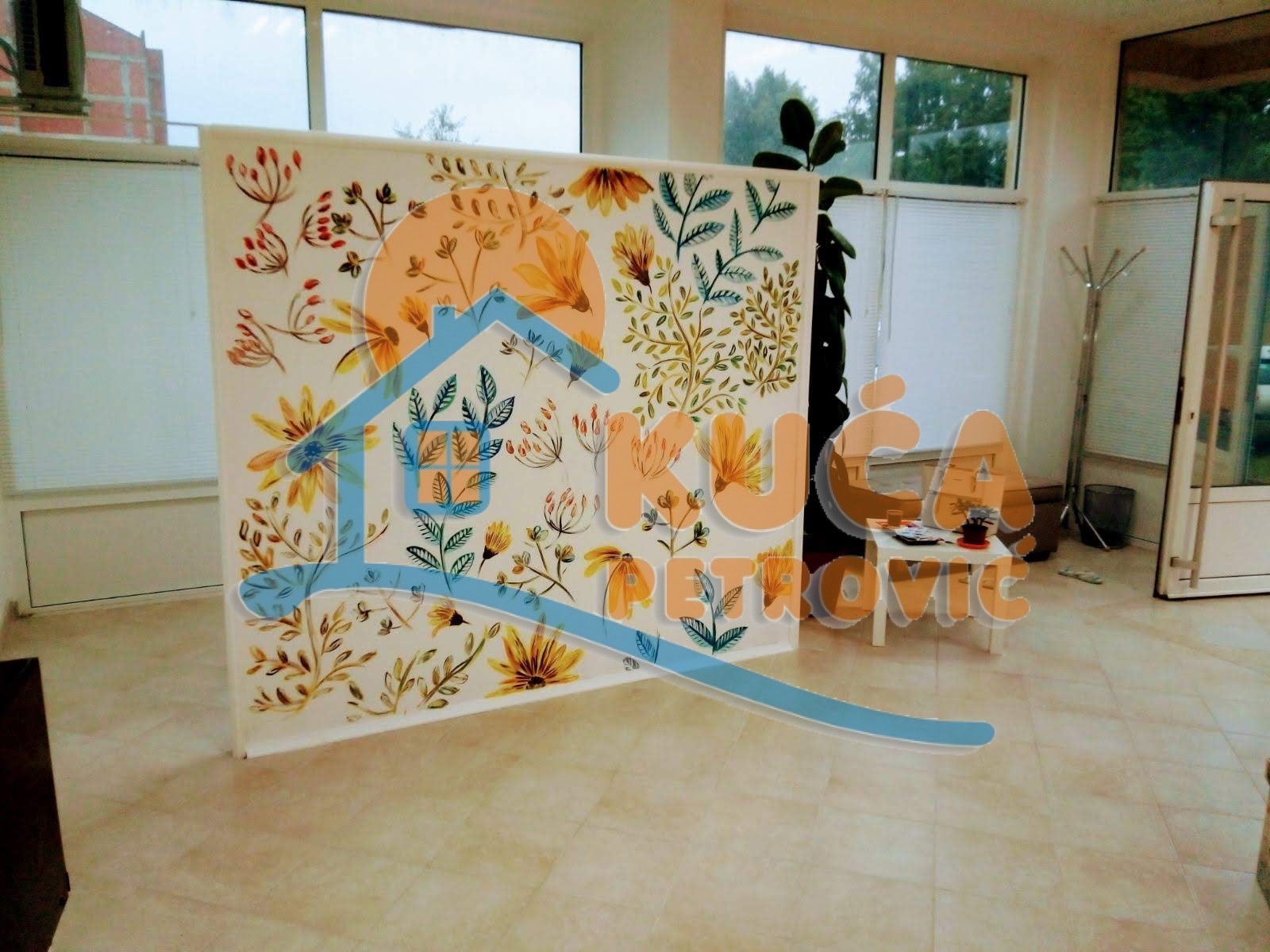 Lokal, 35 m2, Pantelej, Jesenjinova ID: i-07642 2