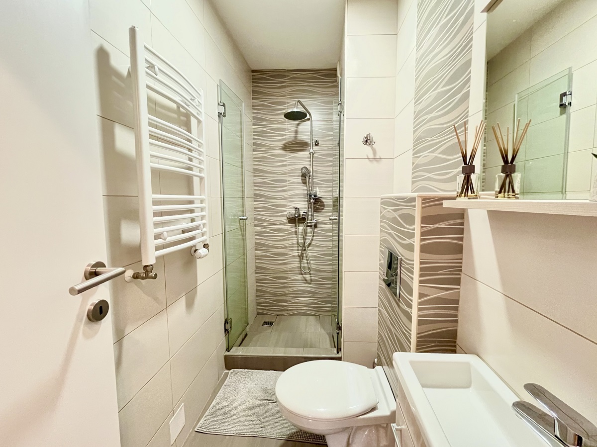 Dvoiposoban stan u kompleksu Paunov breg  63m2 4