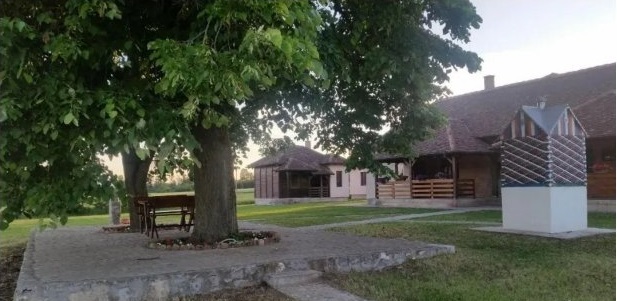 Etno domacinstvo sa vise namena 1