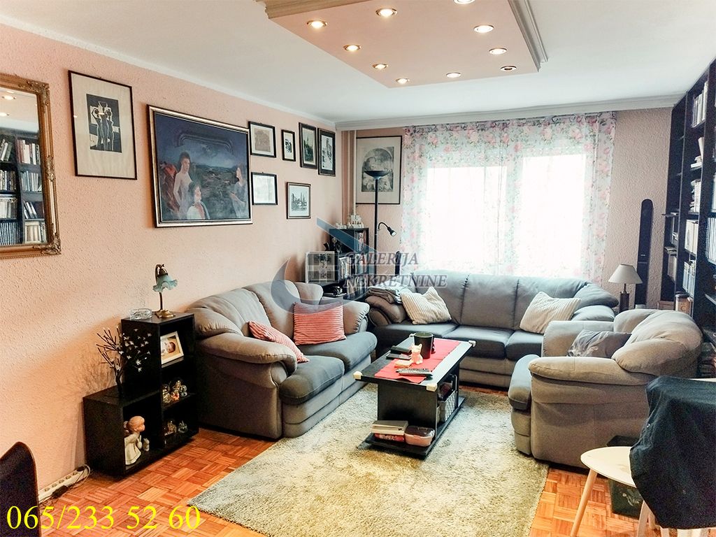 Zvezdara  Denkova Bašta   Vojislava Ilića 86m2 2