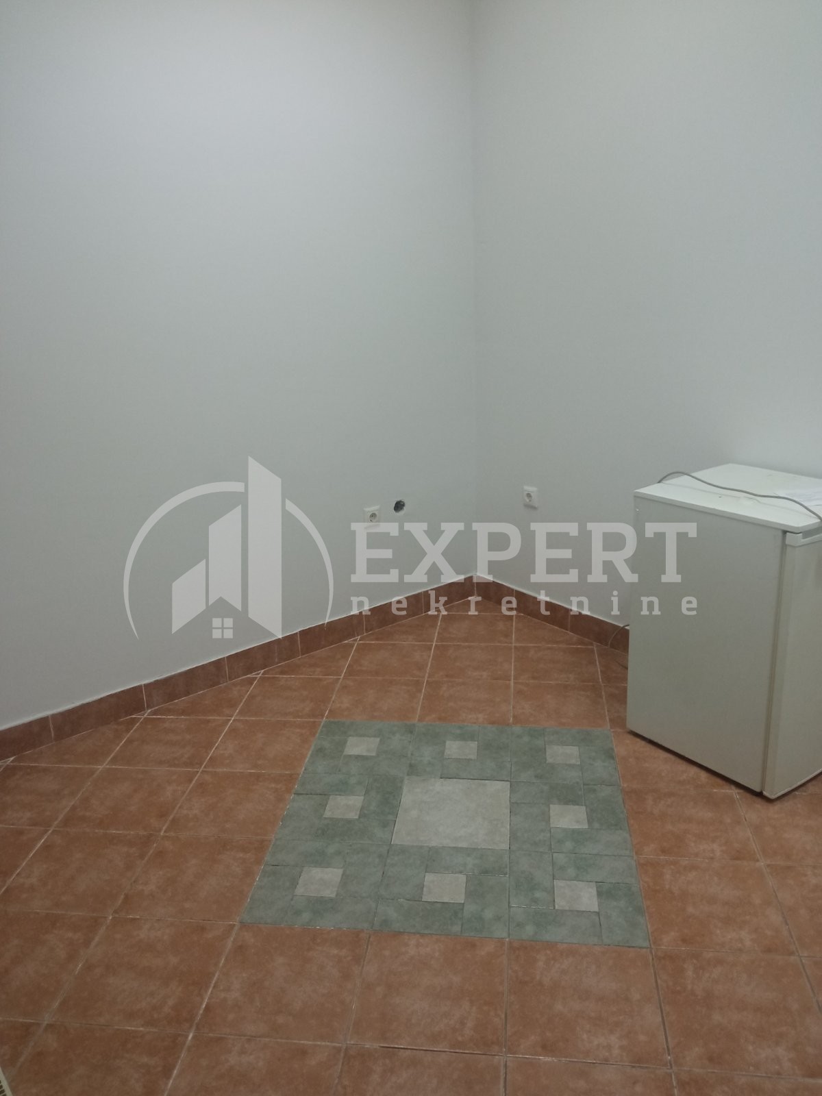 Lokal, 65 m2, Bulevar Nemanjića, Bulevar Nemanjića ID: i-07219 5