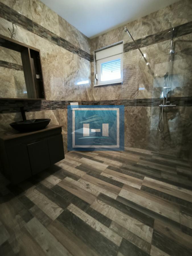 Ekskluzivna Novogradnja u Varvarinu – Prostran Dom iz Snova! 7