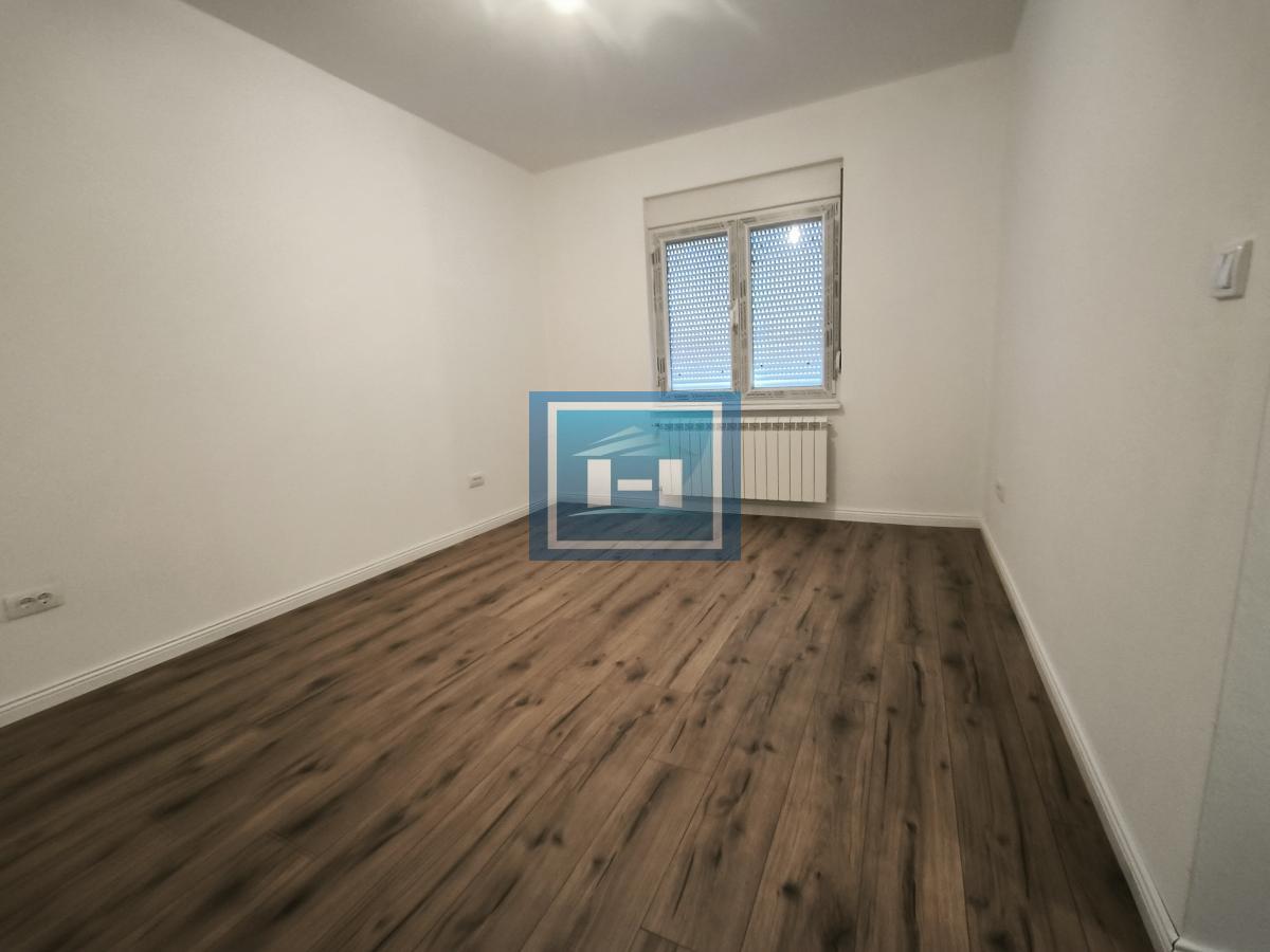 Ekskluzivna Novogradnja u Varvarinu – Prostran Dom iz Snova! 8