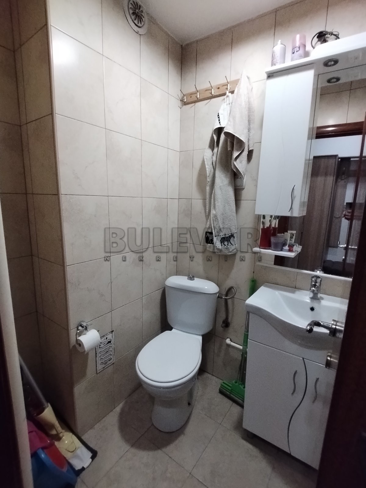 Dvosoban stan, 45 m2, Centar, Nikole Pašića ID: i-013595 5