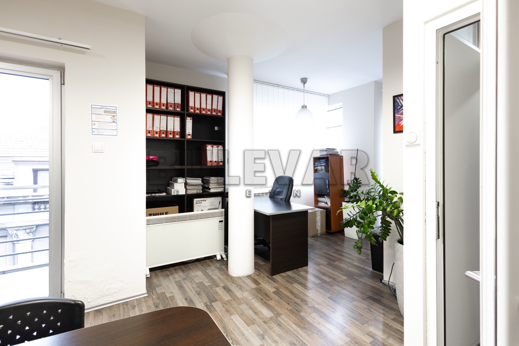 Lokal, 185 m2, Centar, Obrenovićeva ID: i-013549 27