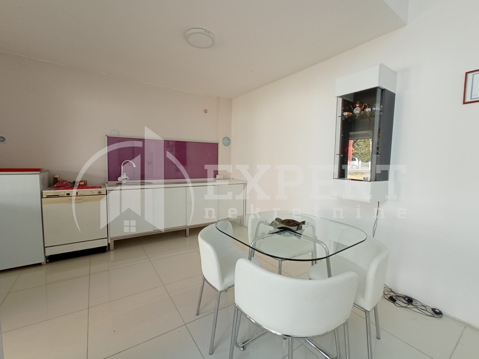 Lokal, 50 m2, Donji Komren, Zlatarska ID: i-013547 5