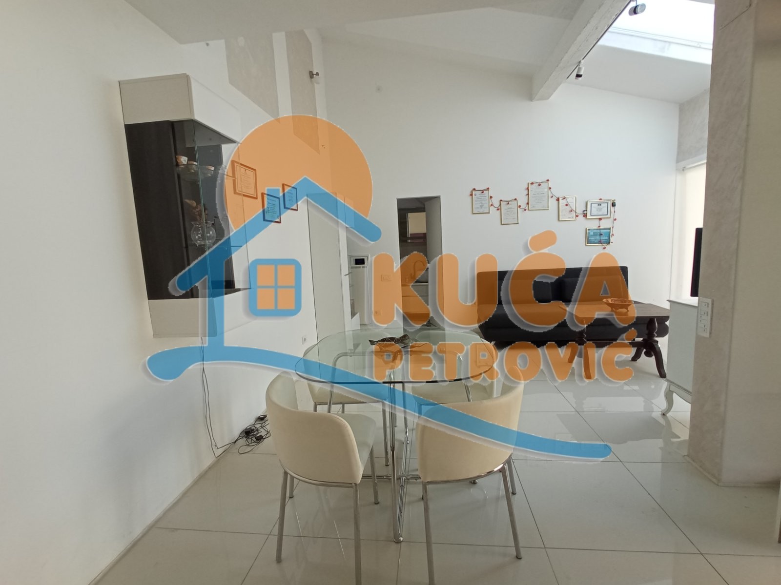 Lokal, 50 m2, Donji Komren, Zlatarska ID: i-013547 4