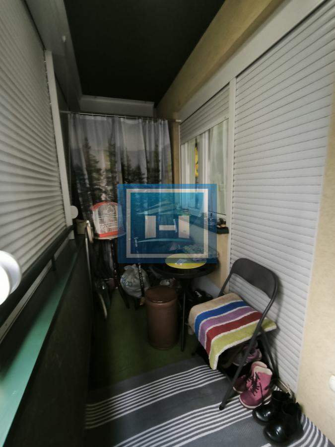 Na prodaju stan 57m² u novijoj zgradi na 1. spratu! 10