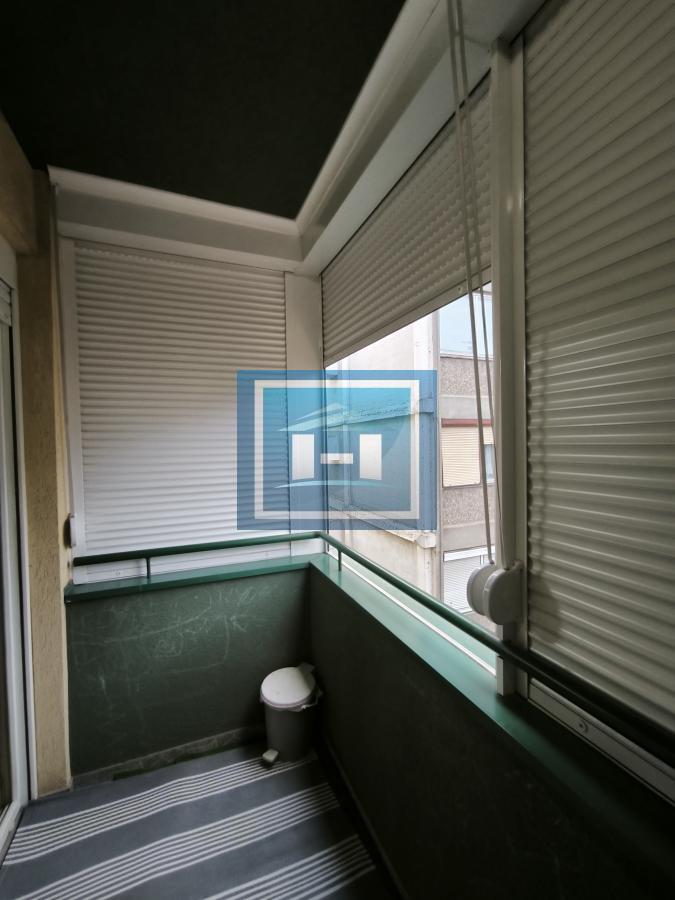 Na prodaju stan 57m² u novijoj zgradi na 1. spratu! 11