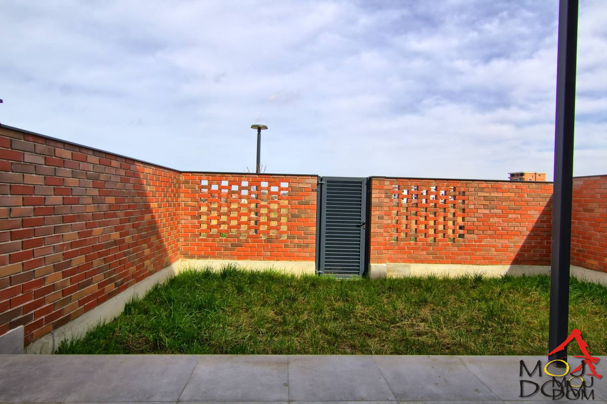 Stan,PETROVARADIN,MIŠELUK,kv: 154, € 380070, ID: 1030131 4