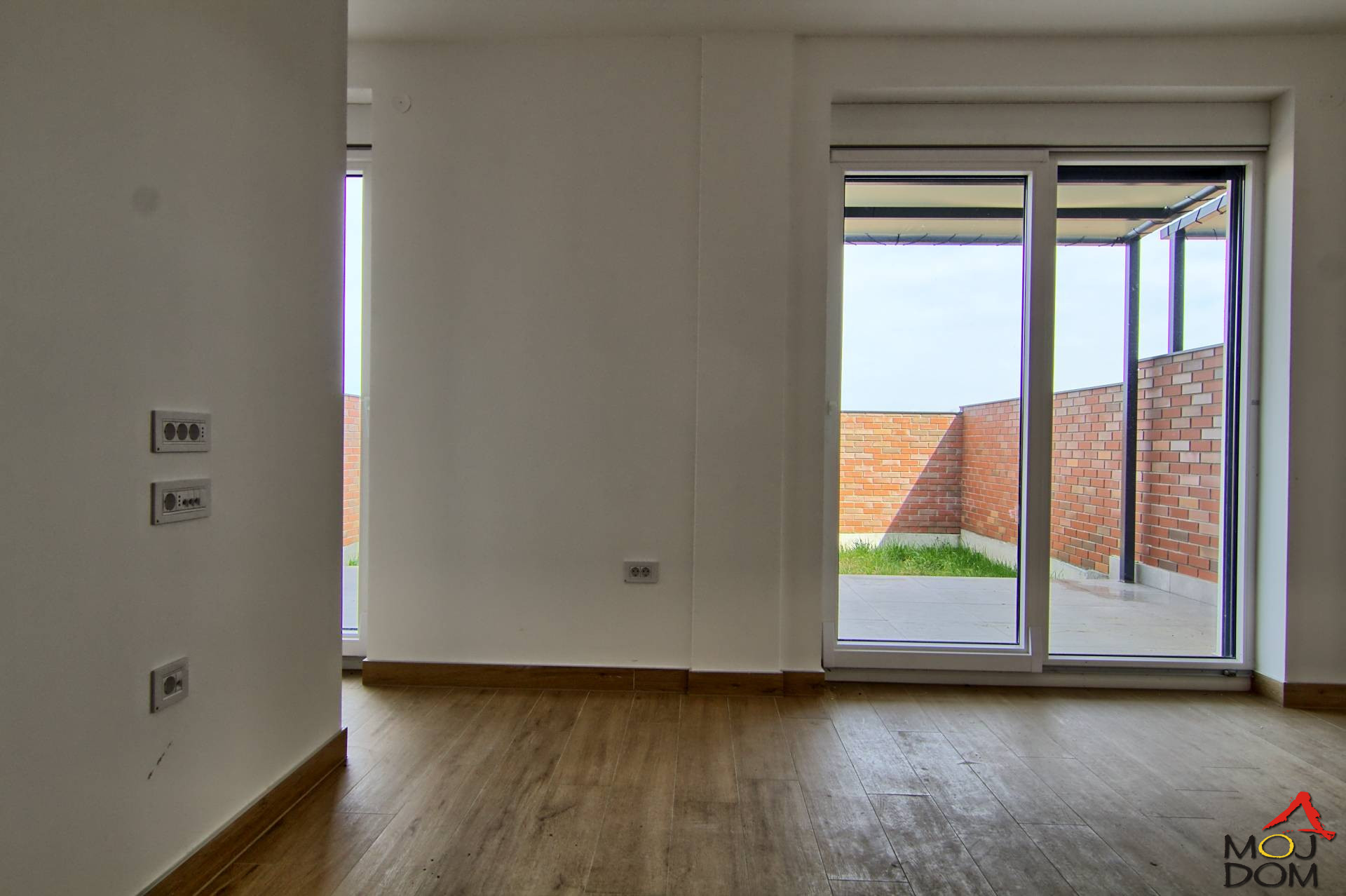 Stan,PETROVARADIN,MIŠELUK,kv: 154, € 380070, ID: 1030131 2