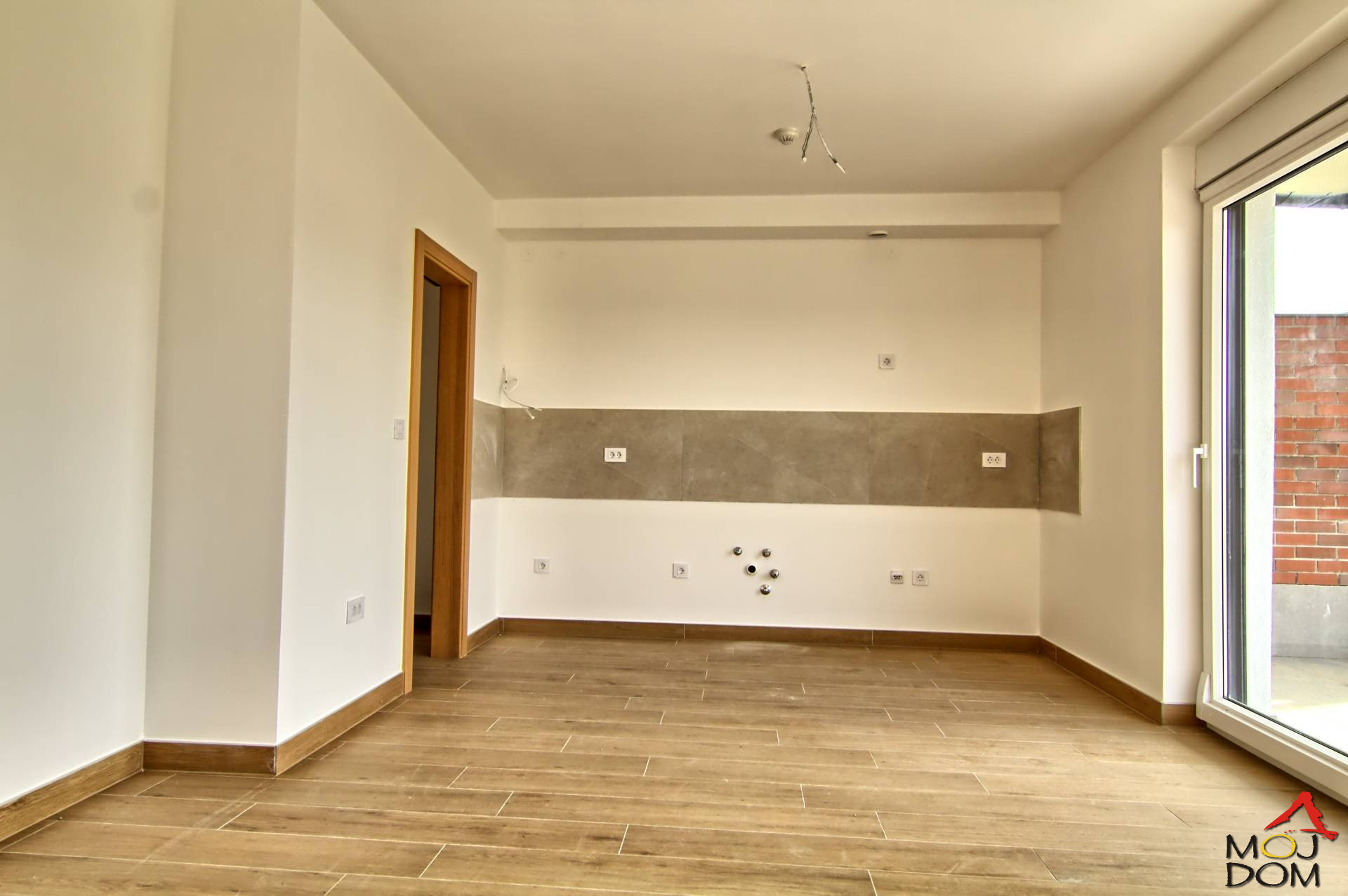 Stan,PETROVARADIN,MIŠELUK,kv: 205, € 484100, ID: 1030130 15