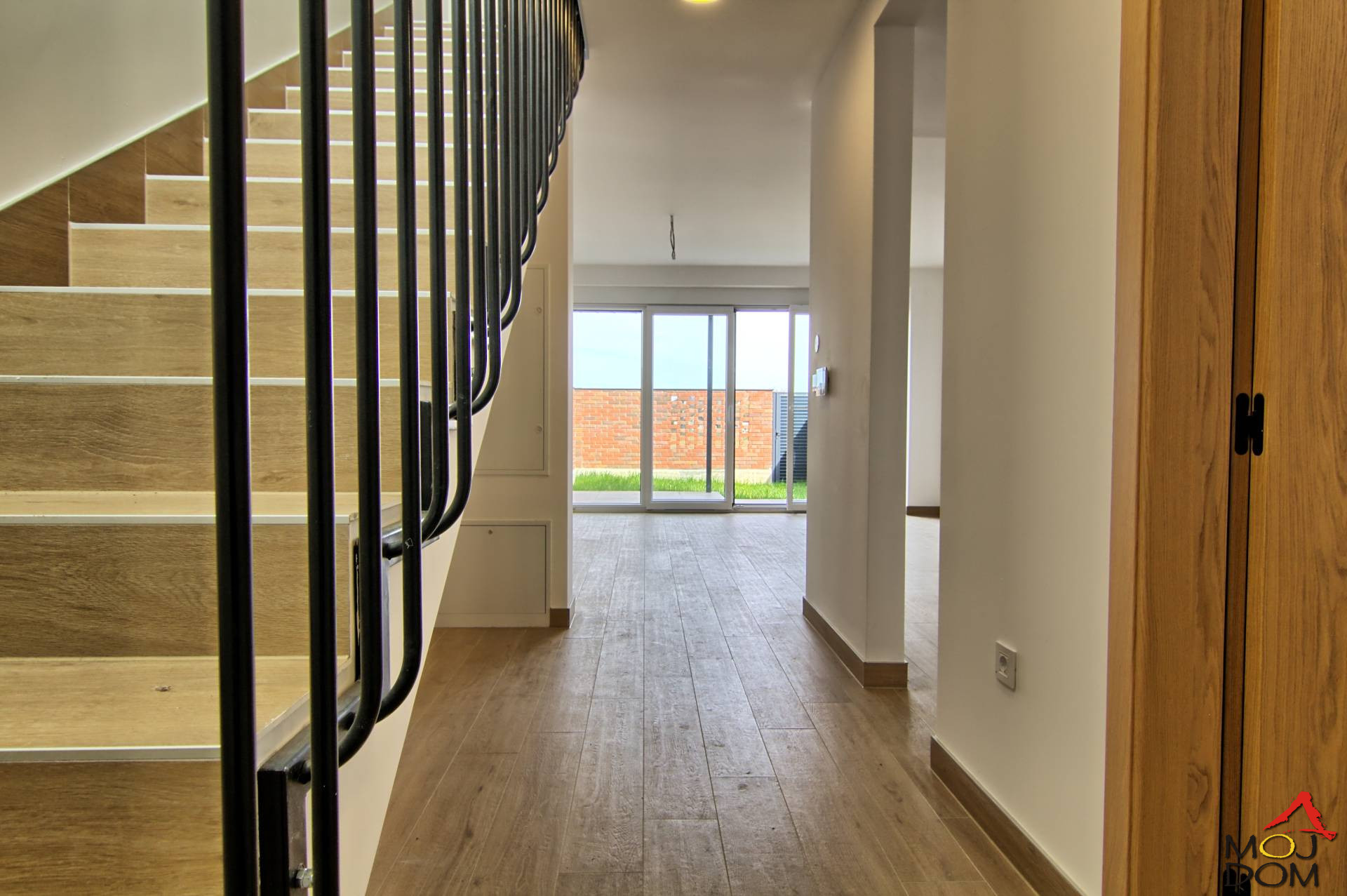 Stan,PETROVARADIN,MIŠELUK,kv: 97, € 241020, ID: 1030132 3