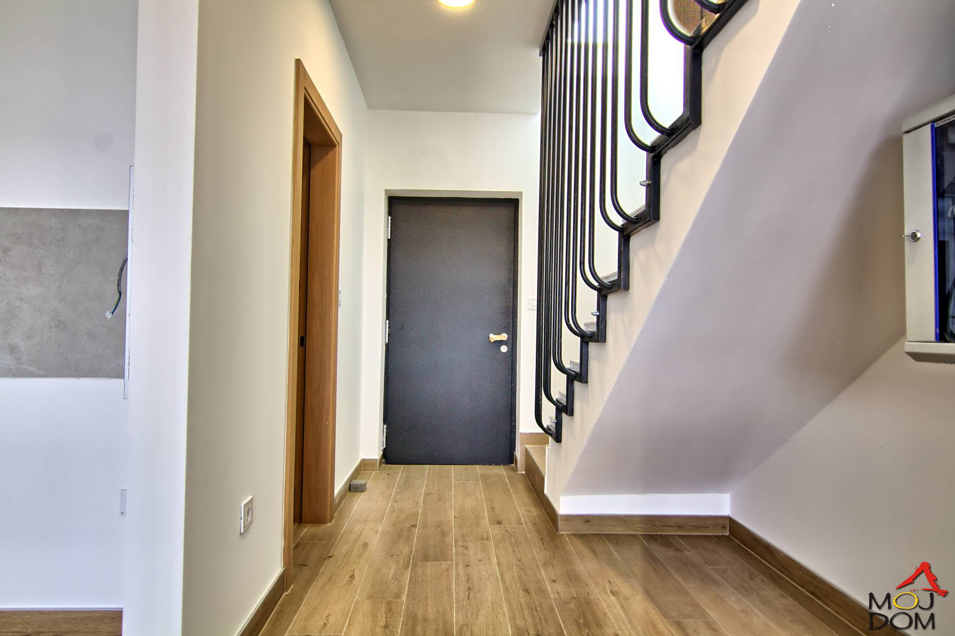 Stan,PETROVARADIN,MIŠELUK,kv: 97, € 241020, ID: 1030132 8