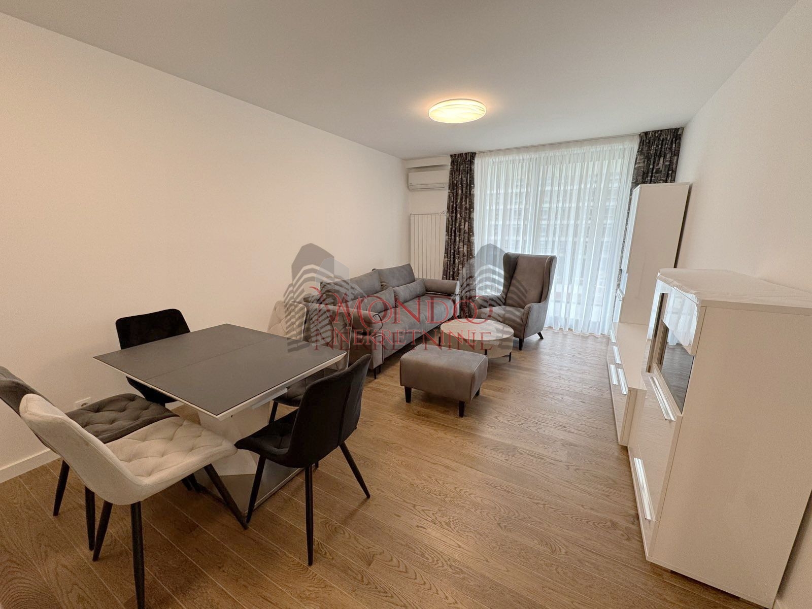 Trosoban opremljen stan u Delta Residence, neuseljavan 6