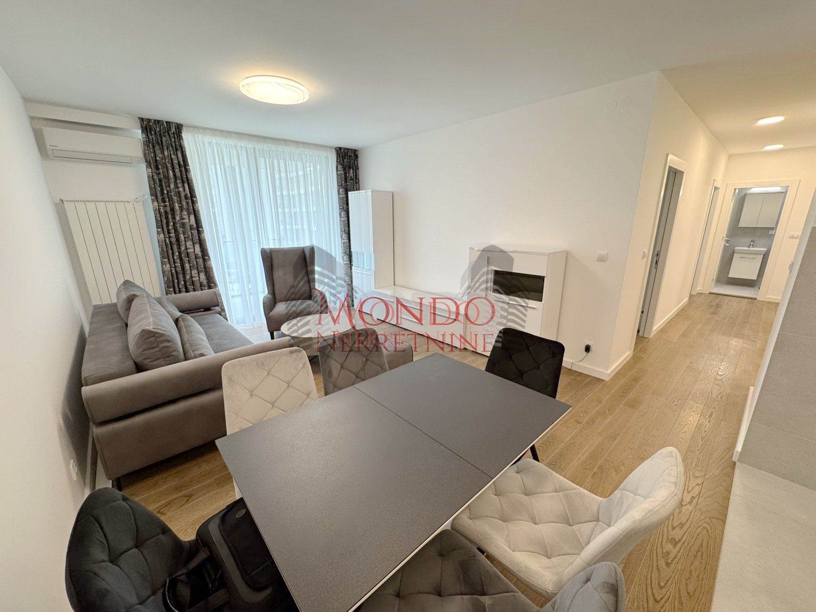 Trosoban opremljen stan u Delta Residence, neuseljavan 5